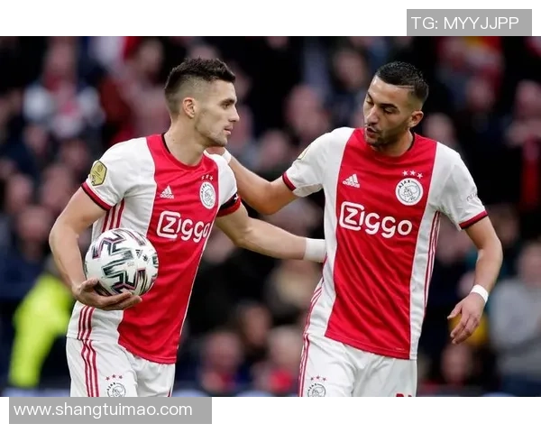 赫塔菲与阿贾克斯对决结果揭晓比赛精彩瞬间回顾